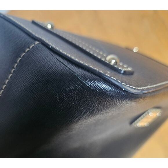 Dooney & Bourke Medium Hobo Shoulder Handbag Crossbody Purse Black Leather - Picture 7 of 7